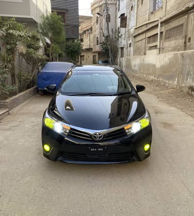 Toyota Corolla altis 2015 / 2016 fully original