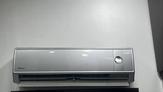 Gree AC 1.5 Ton perfect condition (used)