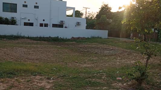 1 Kanal Residential Plot for Sale in DHA Phase 7 | Block T | Hot Location