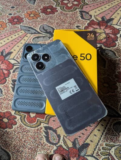 Realme note 50 4/128gb with box