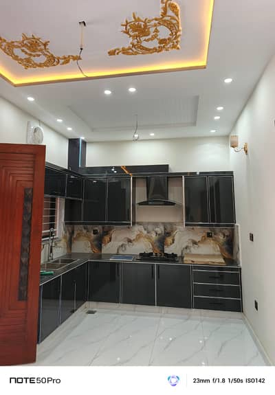4 MARLA UPPER PORTION AVAILABLE FOR RENT
