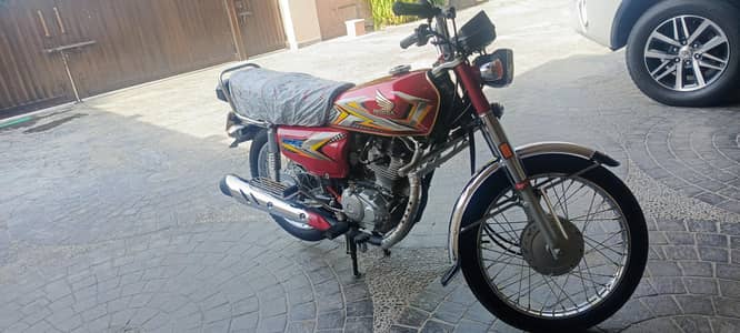 Honda CG 125 | Model 2025 | Total Genuine | Urgent Sale