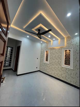 8 Marla House Available For Sale In G-13/2 Islamabad