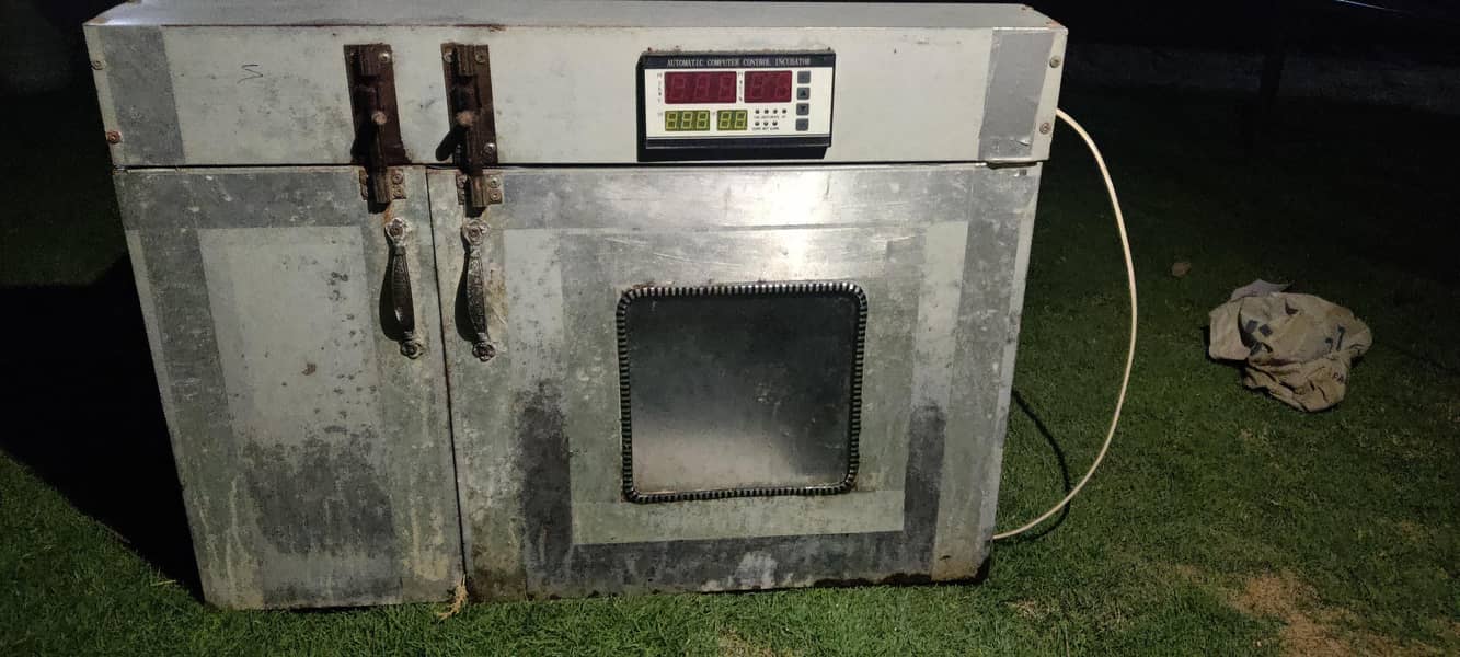 incubator eggs machine 8