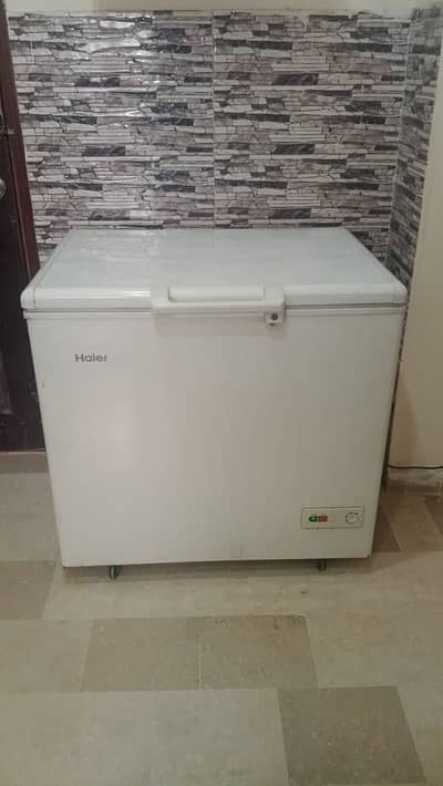 Haier deep freezer Model HDF-285SD