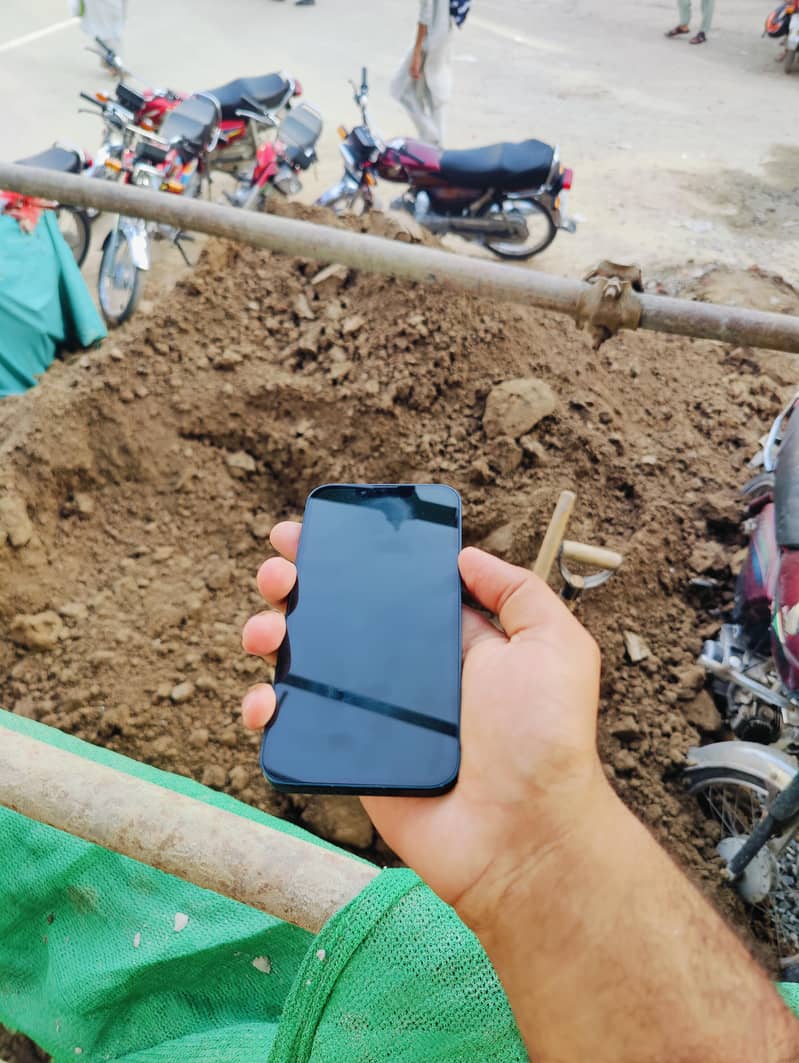 iphone 13 jv 5