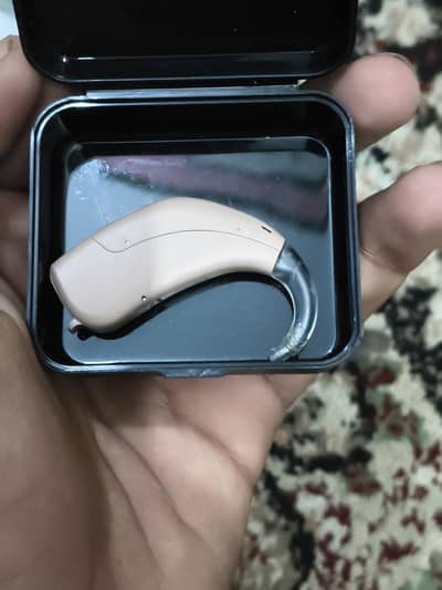 A&M Digital Hearing Aids Pair (BTE) - Complete Box & Manual