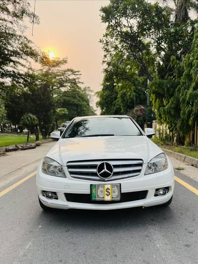 Mercedes Benz C200