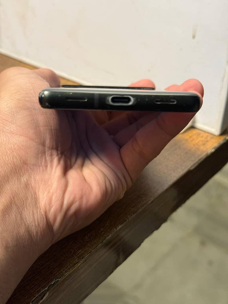 Google pixel 6a 3