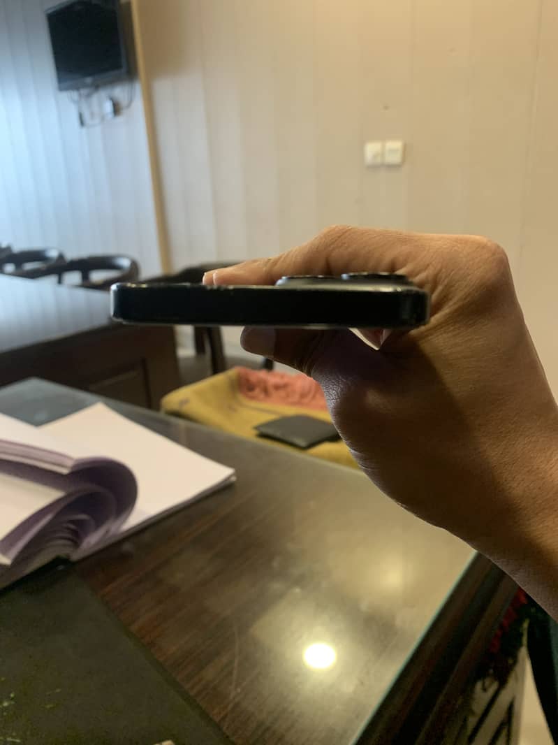 Iphone 15 2