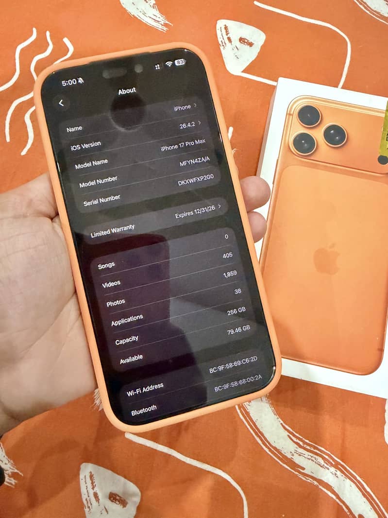 Iphone 17 pro max 4