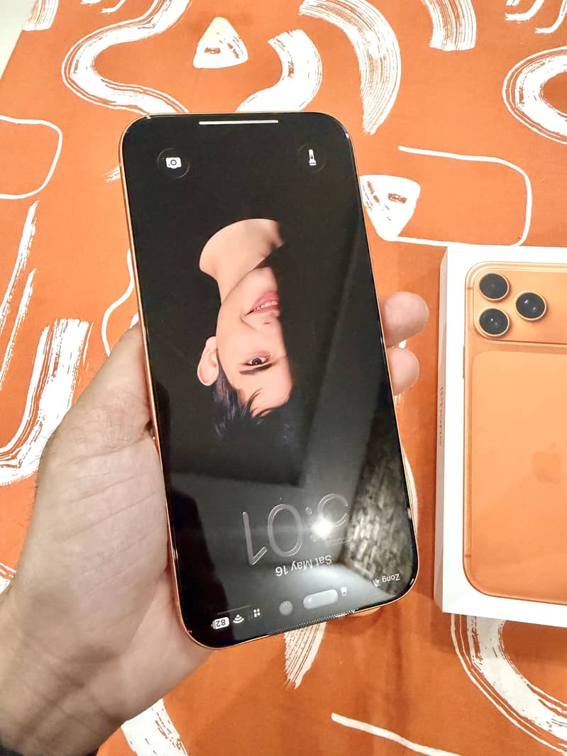 Iphone 17 pro max 12
