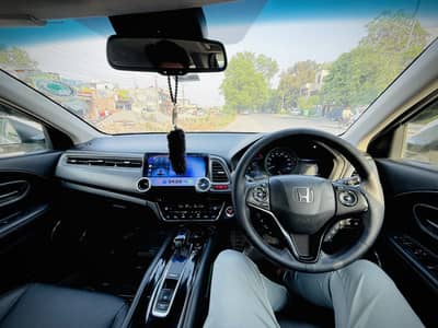 Honda Vezel Z Model