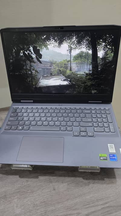 Lenovo LOQ 15IRH8 (i7 13th Gen, RTX 4060, 40GB DDR5)