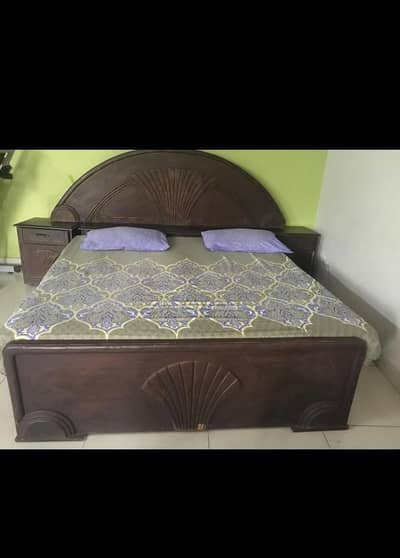 king size bed and dressing table for sale
