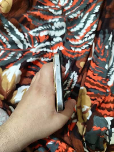 Vivo v25e 8/256