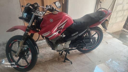 yamaha ybr125g 2017 model
