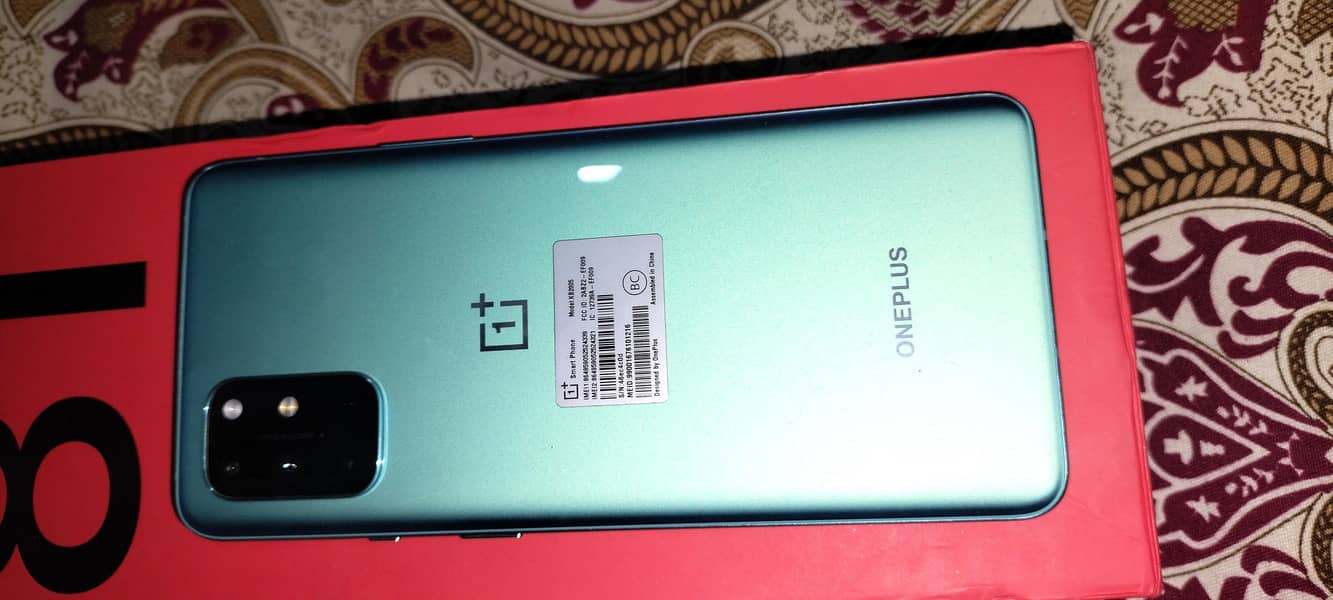 one plus 8T 2
