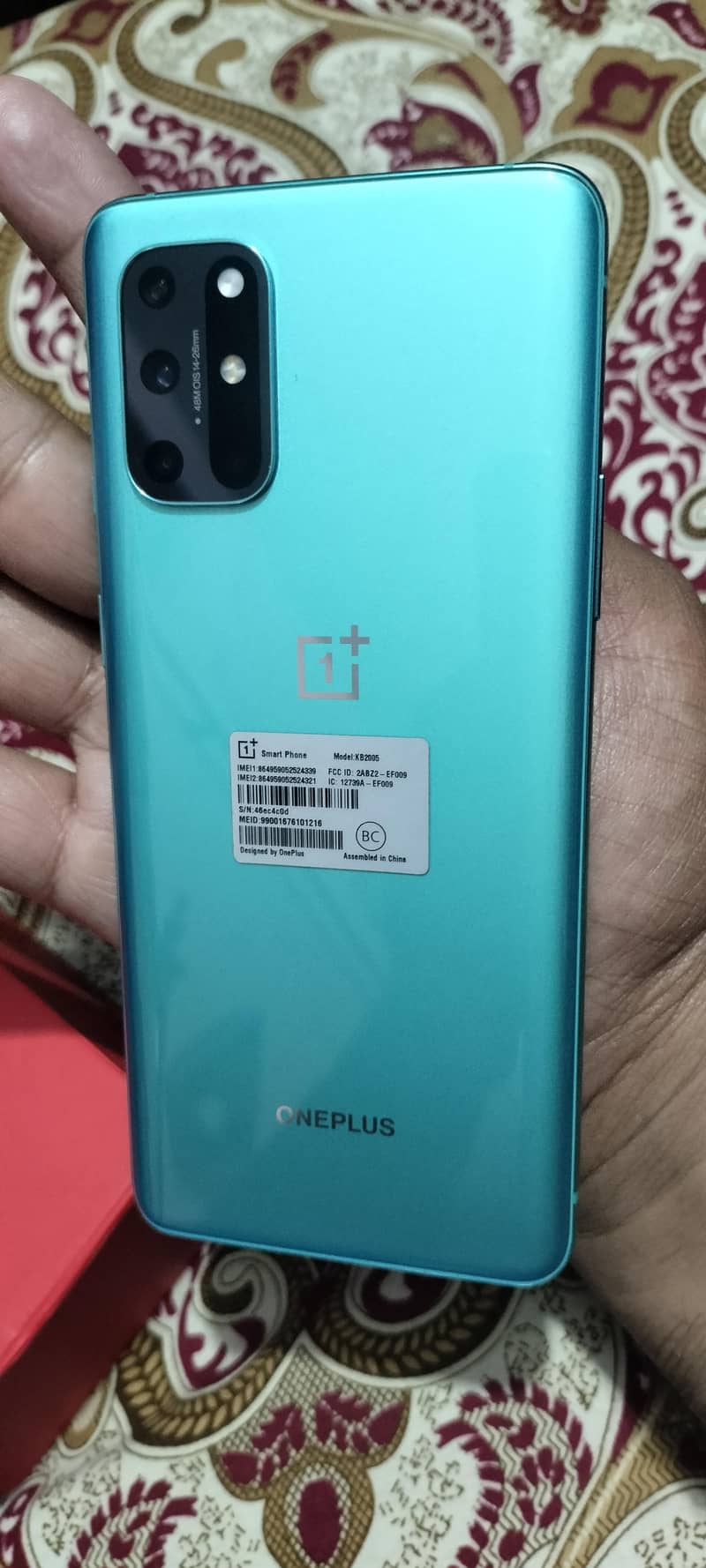 one plus 8T 6