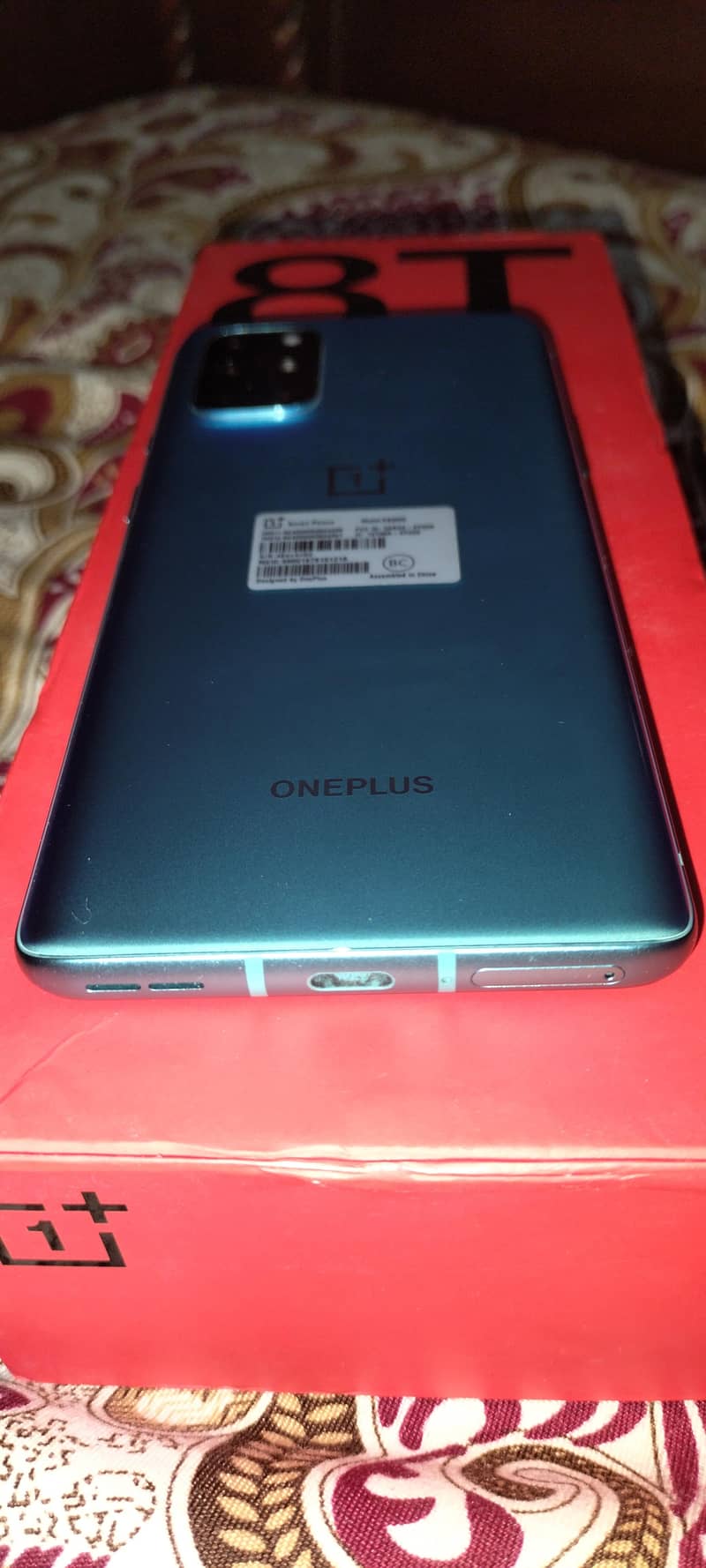 one plus 8T 7