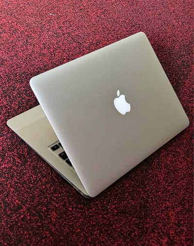 Macbook air 2017 model for sale.