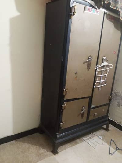 heavy guage and good condition