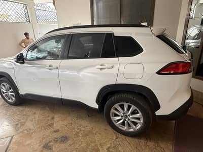 Toyota cross Hev X