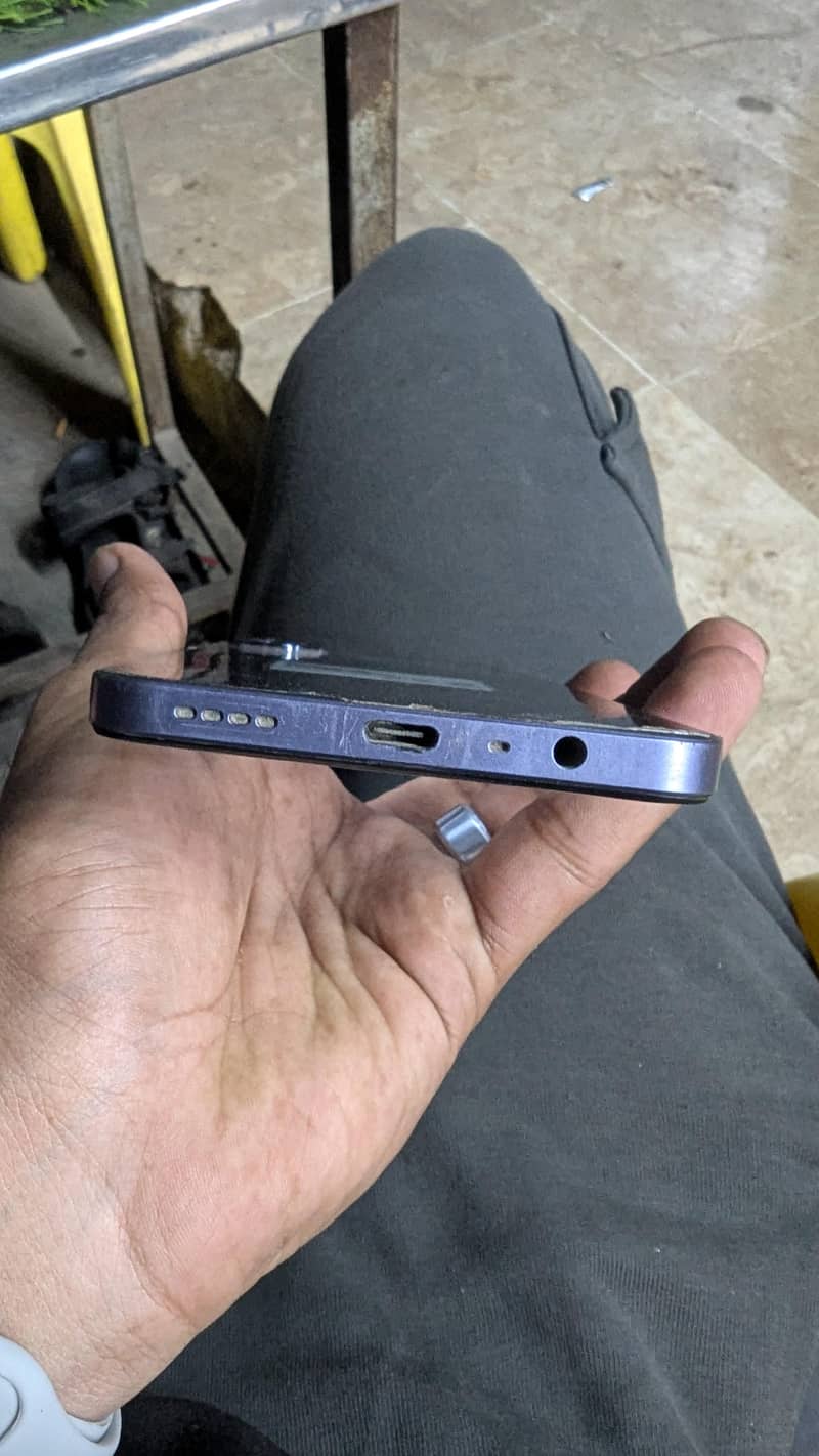 realme note 60 4