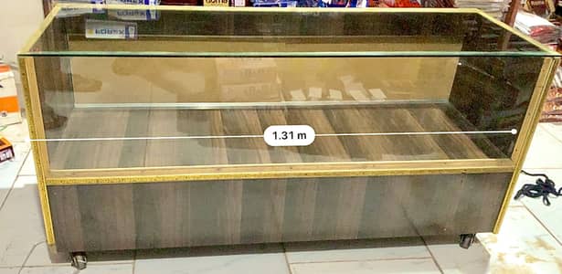 Counter of glass with one drawer