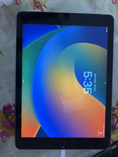 Ipad 5th generation 128 gb