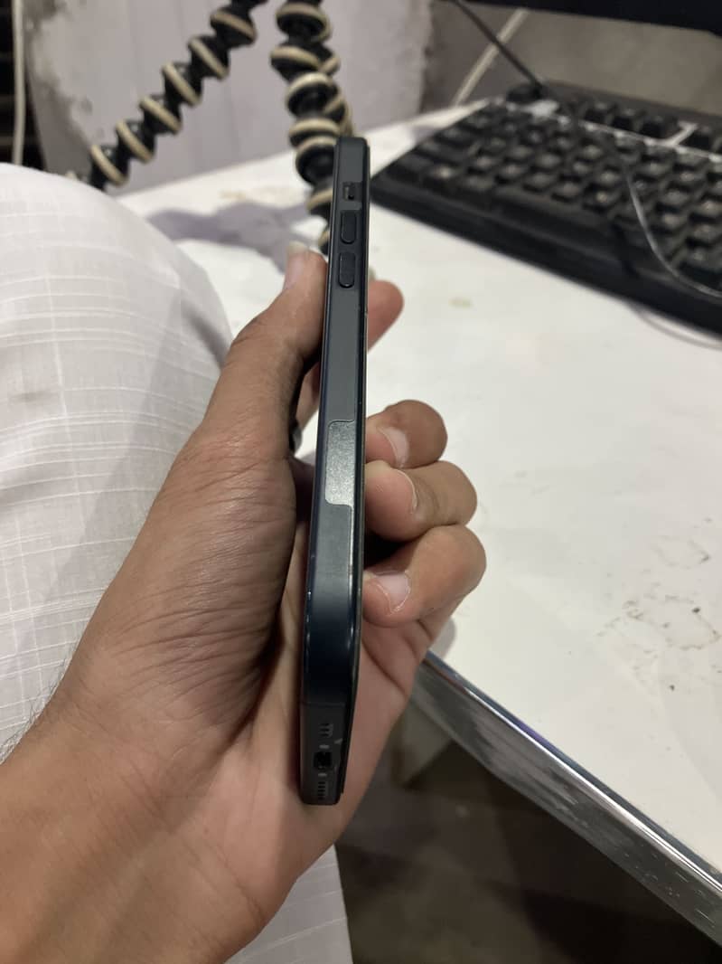 iPhone 15 1