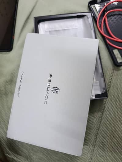 Redmagic Astra Tablet 10/10 condition 12/256GB