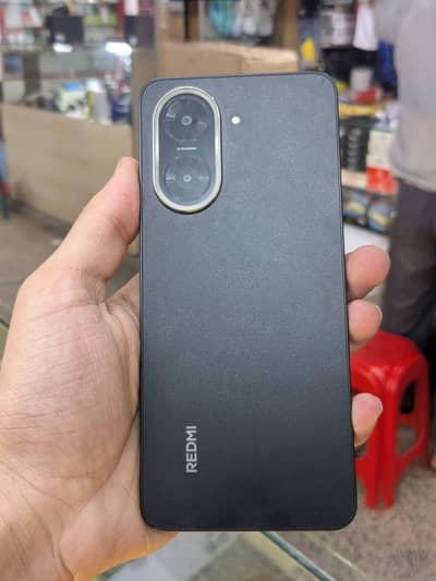 11 din phone chala 4 64 dabbe ke sath