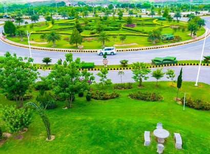 14 Marla Main Road Commercial Plot (50x70) Available for Sale in Park Avenue IT Hub Gulberg Greens Islamabad