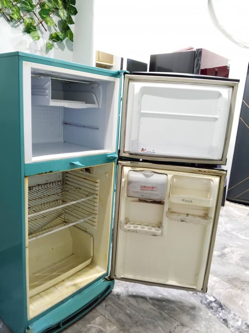 PEL Refrigerator 1