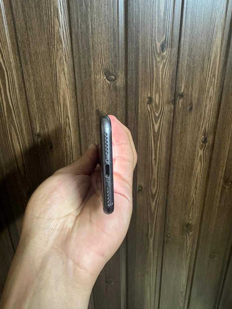 Iphone 8 4