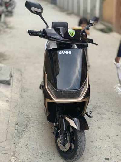 Electric evee bike 150km driven new
