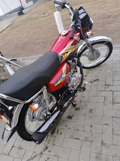 Honda CG 125 2025