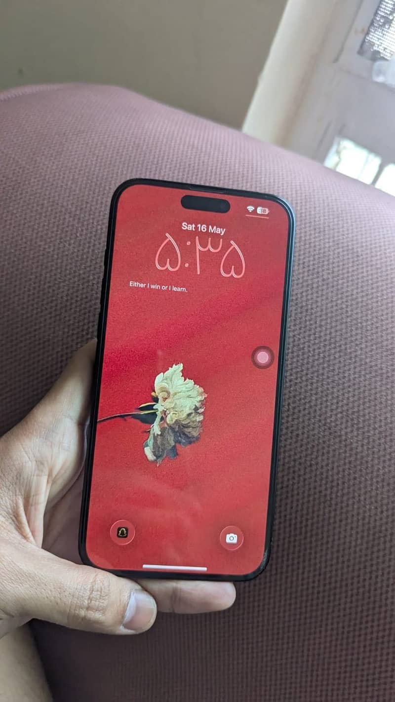 IPhone 16+ 3