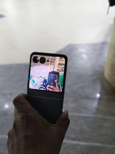 Moto razer 50