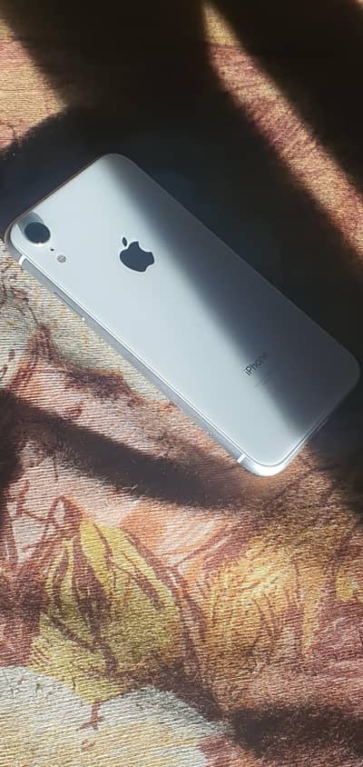 i phone xr