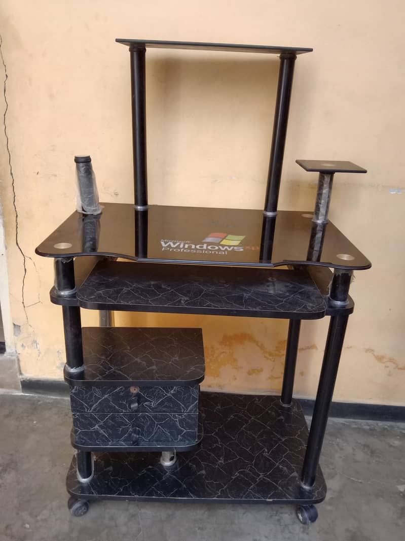 Computer Table 5