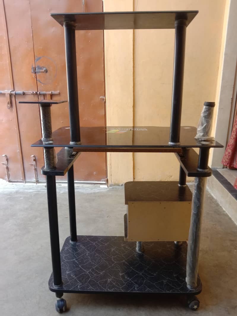 Computer Table 6
