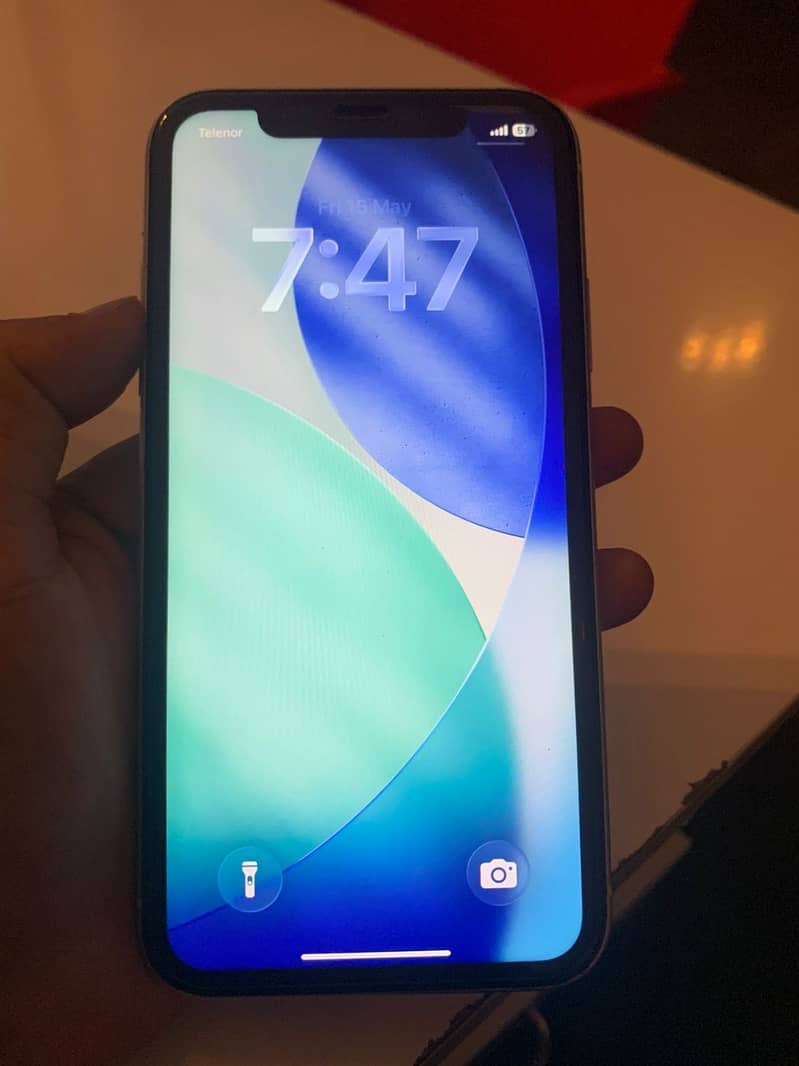 iPhone 11 2