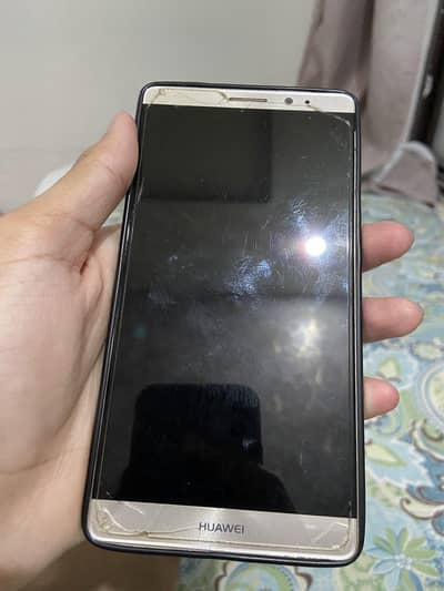 HUAWEI mate 8