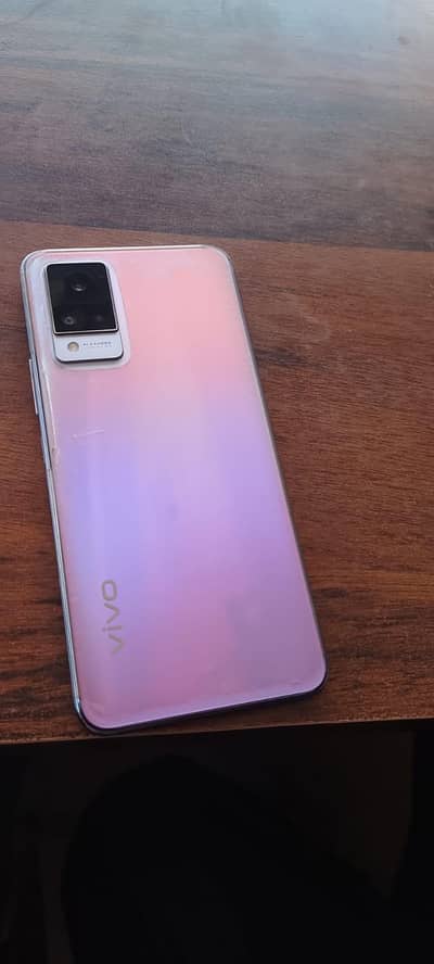 vivo v21 (8+4)128 GB