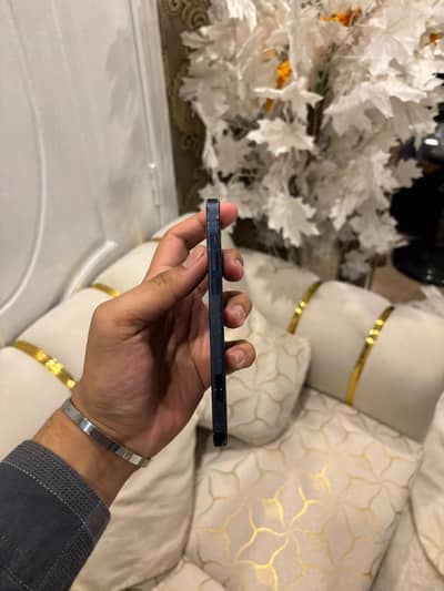 iPhone 12 64gb [03211221736]