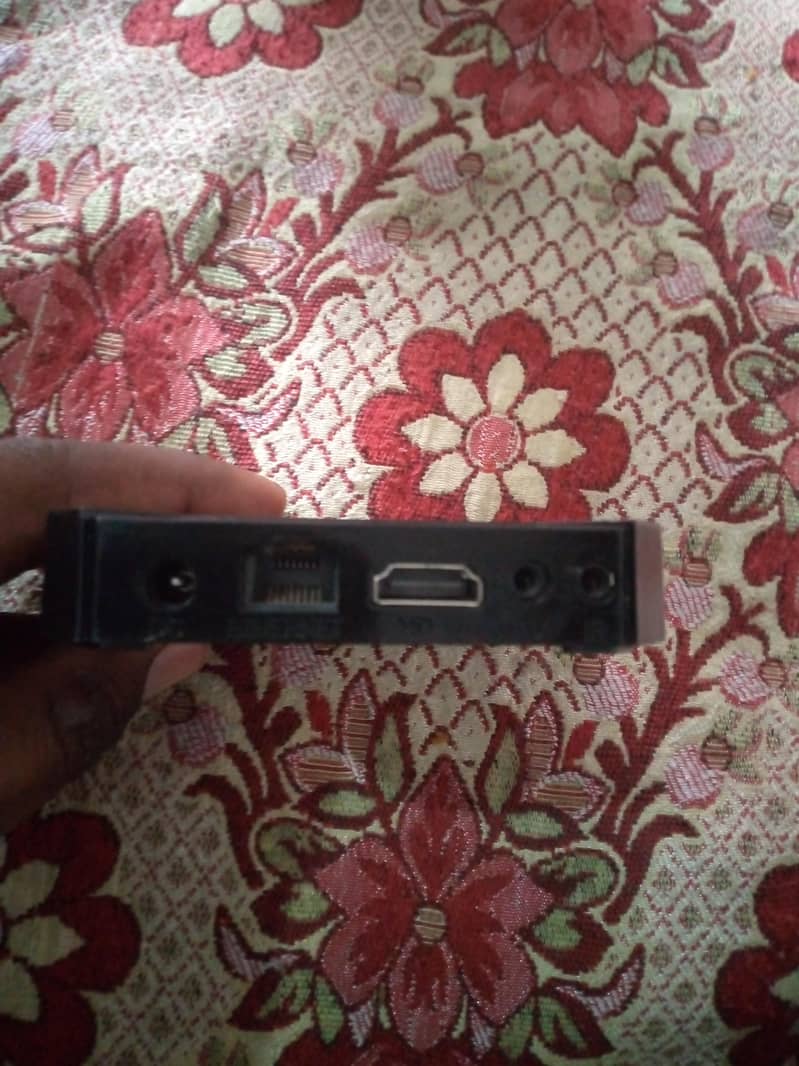 x 96 android box . . 4