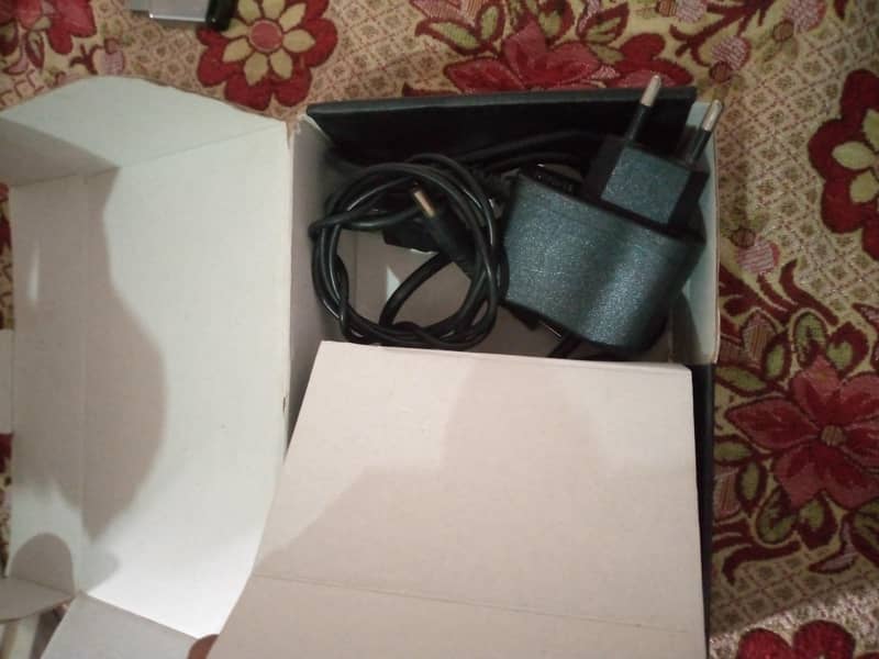 x 96 android box . . 5