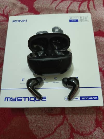 Name: Mystique. 7010 Model: R-7010